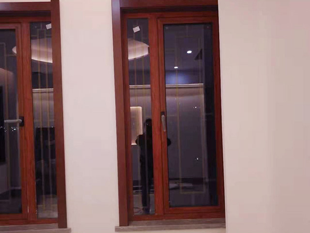 工程门窗在高层建筑中的安全应用