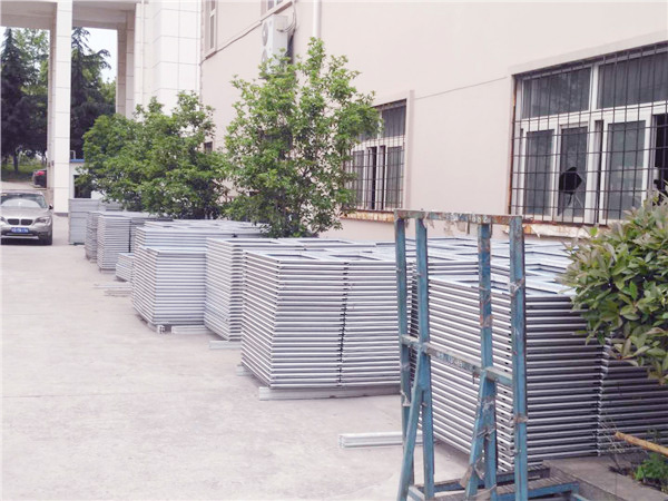 ËܸÖÃÅ´°ÄĸöÅÆ×ӵĺÃ