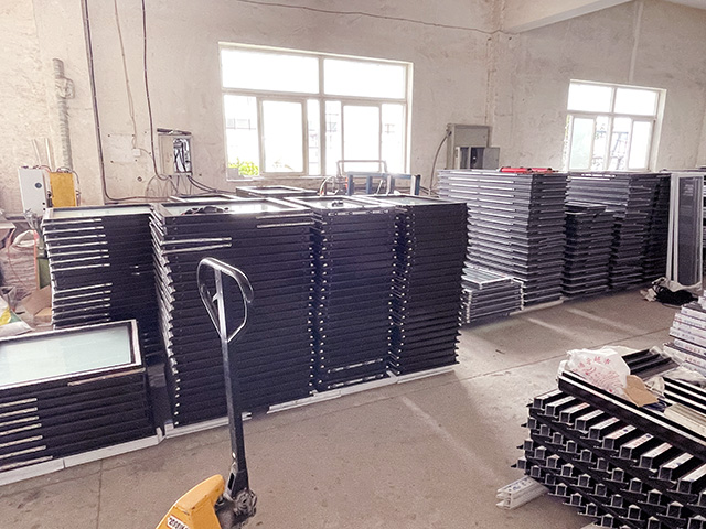 铝合金门窗厂家地址