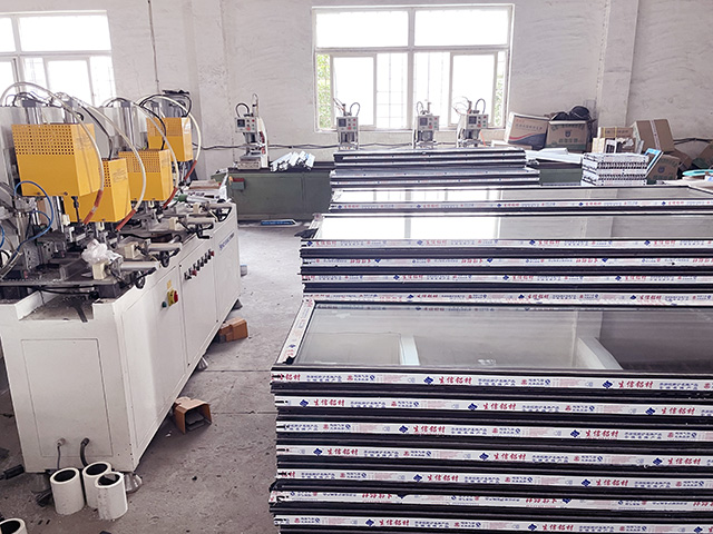 ���Ͻ�������